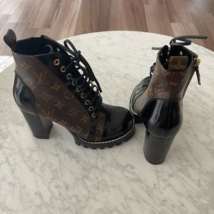 COPY - Louis Vuitton Star Trail Ankle Boot